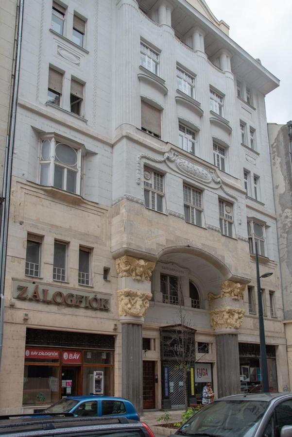 Helios Downtown Martha Apartment Budapest Exterior photo